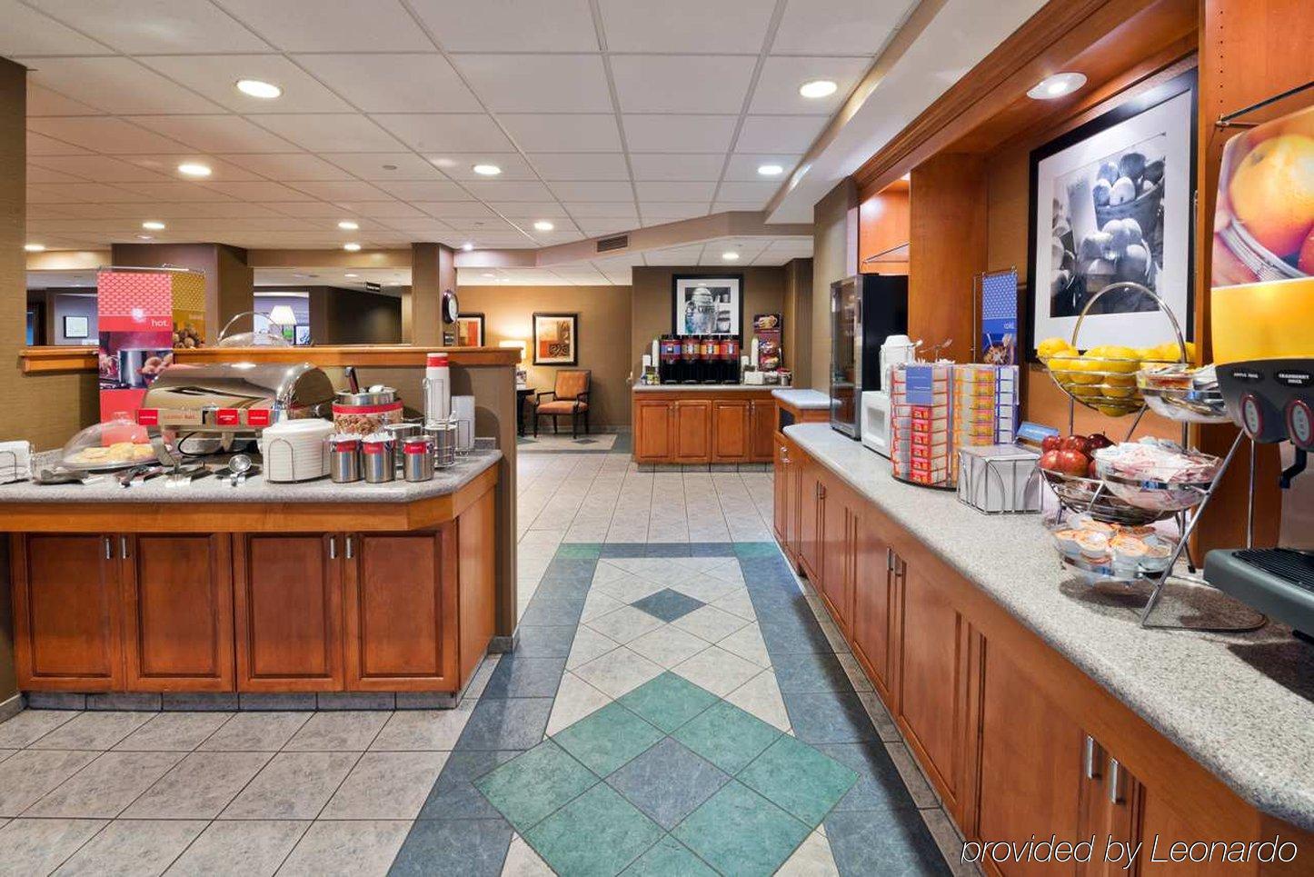 Hampton Inn Rockford Eksteriør bilde